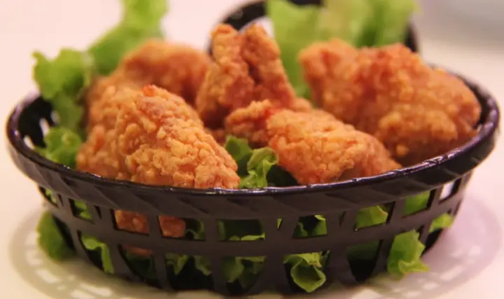 how to clean air fryer basket